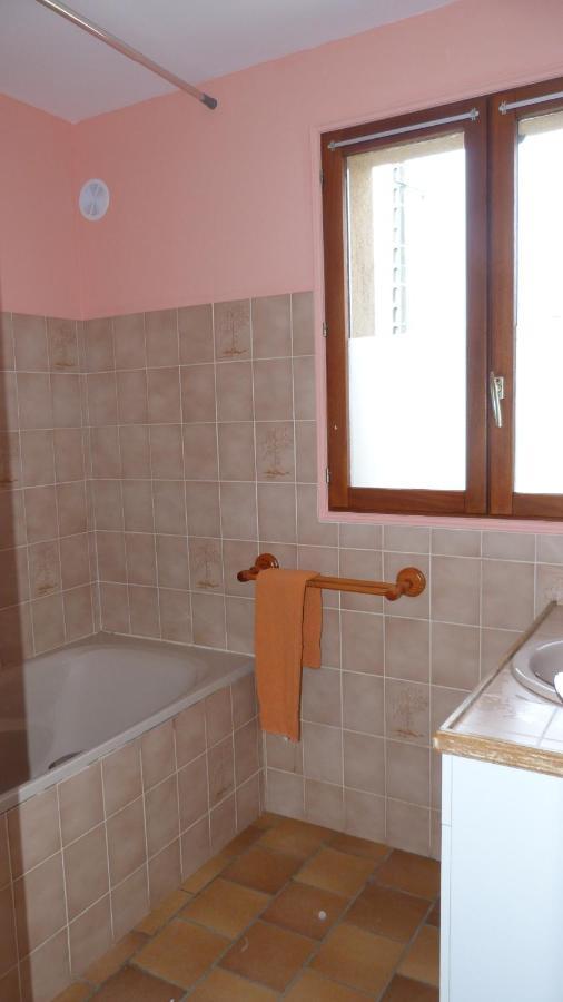 Maison De Vacances Pour 6 Personnes Avec Piscine Lainsecq Bagian luar foto