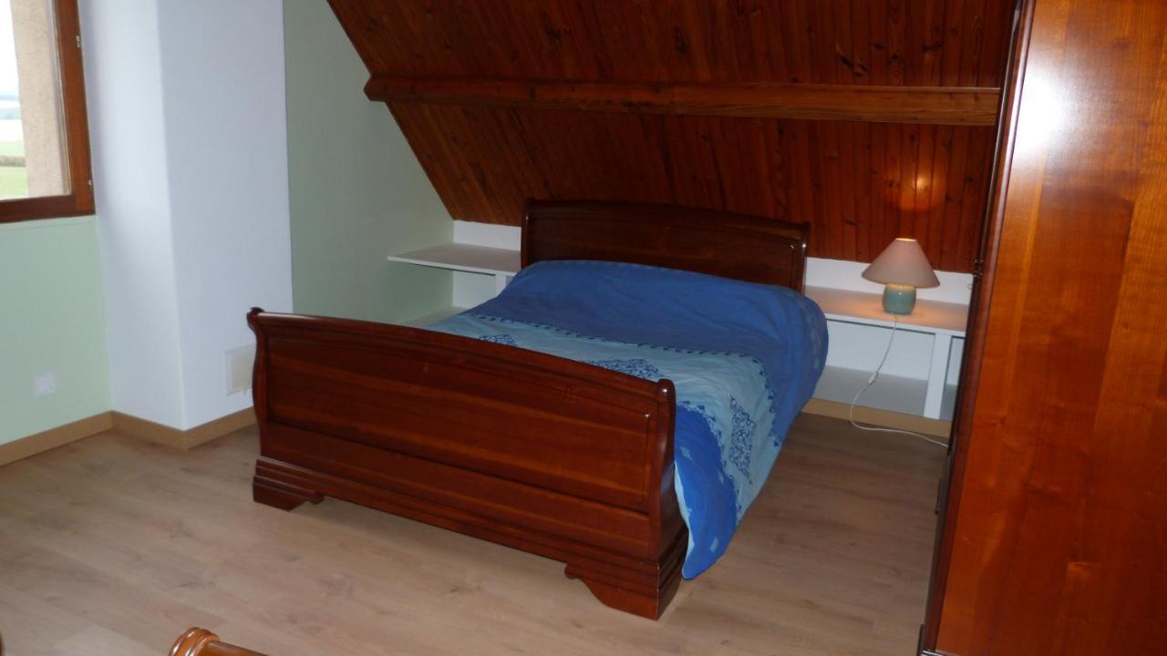 Maison De Vacances Pour 6 Personnes Avec Piscine Lainsecq Bagian luar foto