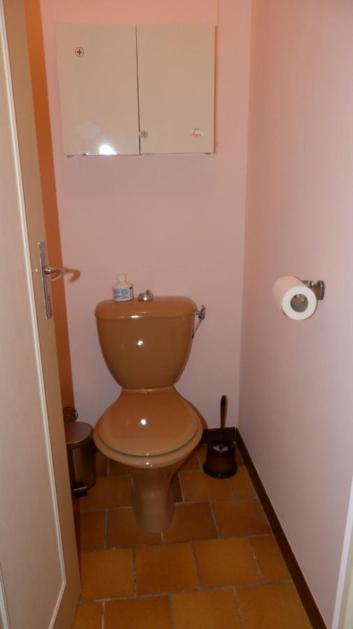 Maison De Vacances Pour 6 Personnes Avec Piscine Lainsecq Bagian luar foto